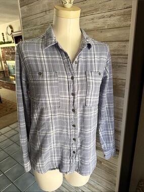 Pacsun plaid light blue flannel shirt xs/s